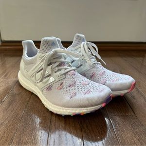 Adidas Women’s Ultraboost 1.0 Cloud White/Violet Fusion Hearts